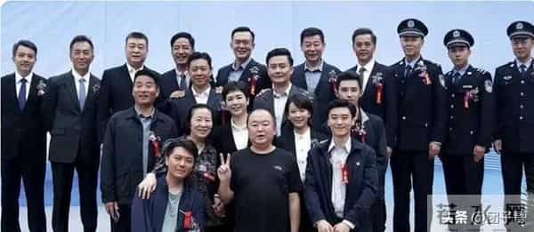 40集反腐剧!蒋雯丽、张丰毅主演!王牌班底,题材敏感,剧情炸裂