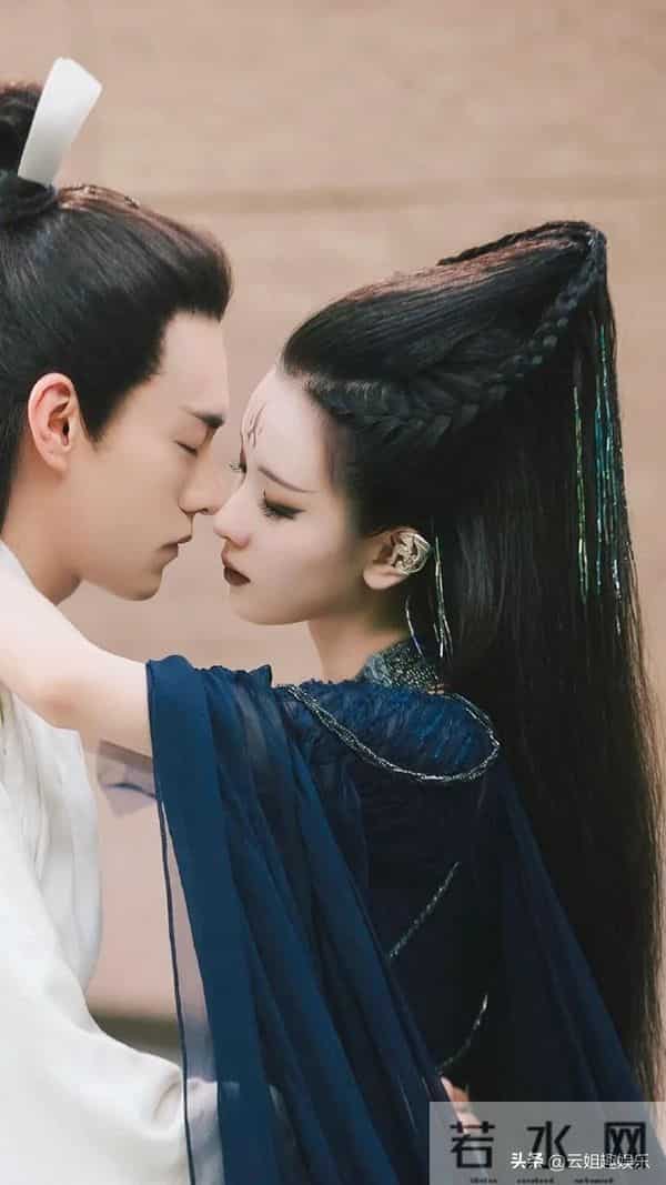 电影版《花千骨》是由陈都灵、李程彬领衔主演，你期待吗？