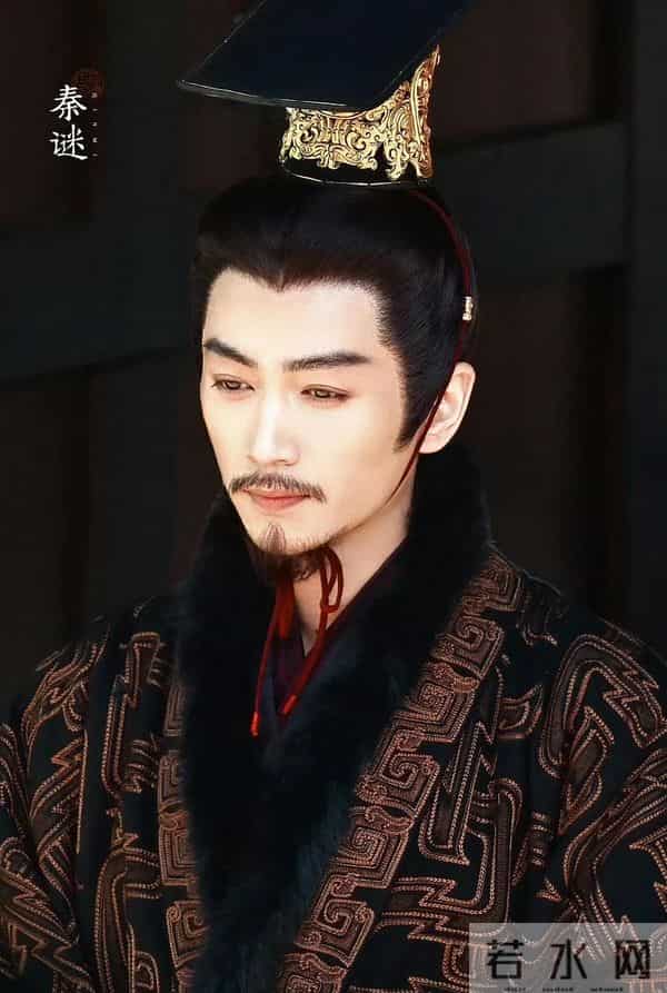 陈晓版秦始皇嬴政一曝光，观众坐不住了，就这书生气质能演始皇帝