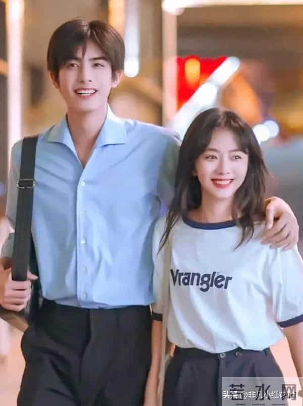 找60位圈内大咖宣传，同时播剧陈妍希还是输给了陈晓！男主演太差