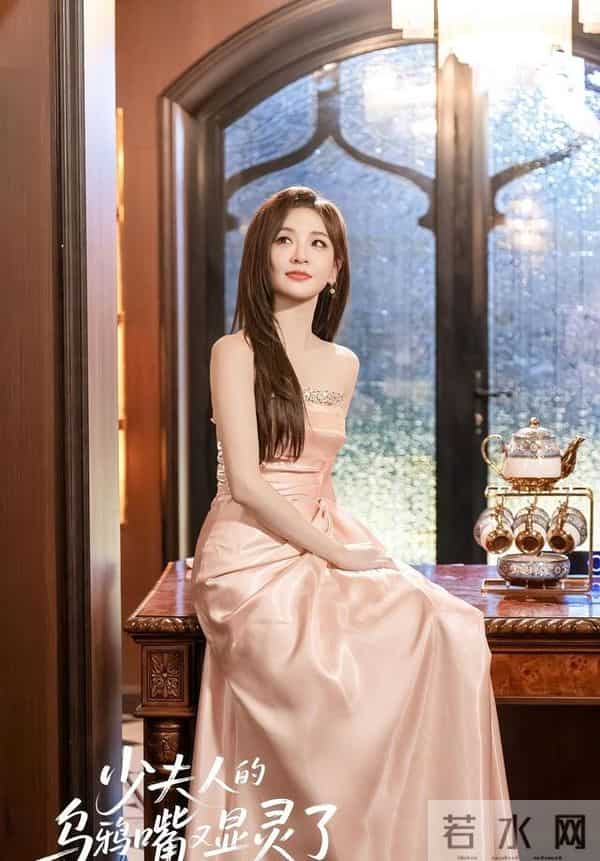 这几年短剧市场火得挺快，尤其是红果平台的热度一直在飙升。