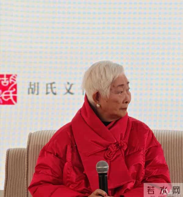 99岁卢燕现身上海电影博物馆，助阵《兰陵王》献映30周年特别纪念场