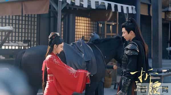 藏海谋天打更人领衔十部古装风云 王棣肖战刘宇宁共塑2025人气男神