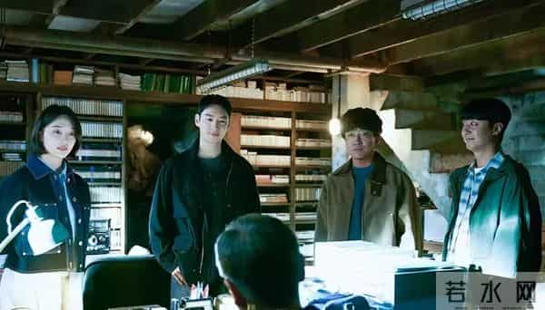 “霸榜第一”的爆款回归：复仇成功的普通人，可以有多爽？