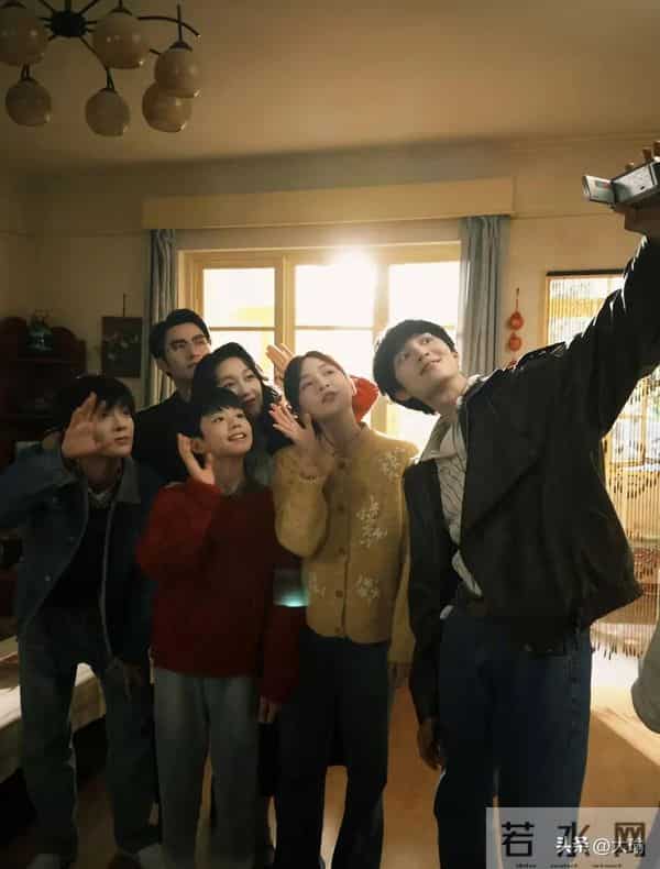 播放量破十亿方言神剧回归《家里家外2》原班人马+新血，开播即爆