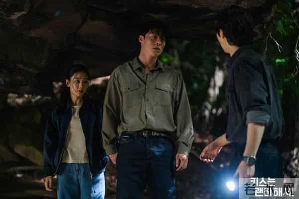 三周登顶Netflix全球第一！韩剧《一吻爆炸》成爆款