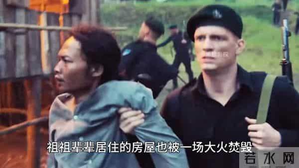 小男孩只是给士兵送了一口椰汁,隔日他父母的头颅便被村民摘下