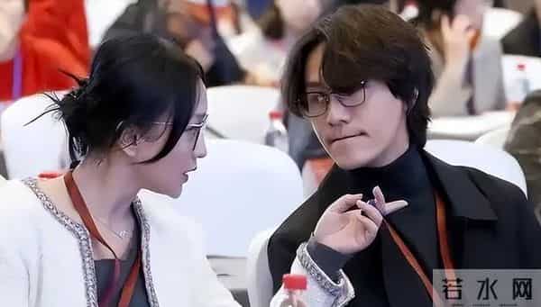 最近，陈坤的动态又一次证明了他的全面发展和不断变革的状态。