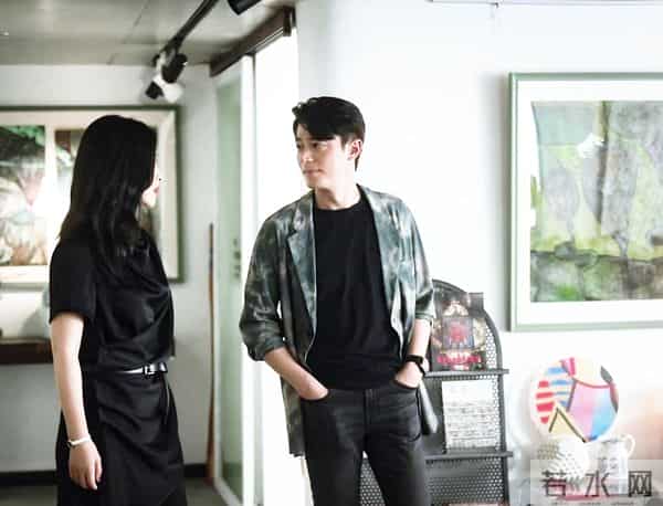 难怪都说他本色出演？毕竟是粉丝一句玩笑就能破防流泪的人啊！