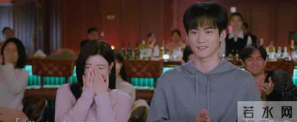 仅播半小时,热度飙至18000,连追4集我想说-耳朵从头红到尾啊!