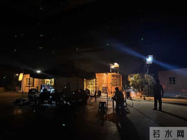 探班听花岛《家里家外2》:一部短剧拍30天,行业迎来“细糠”井喷