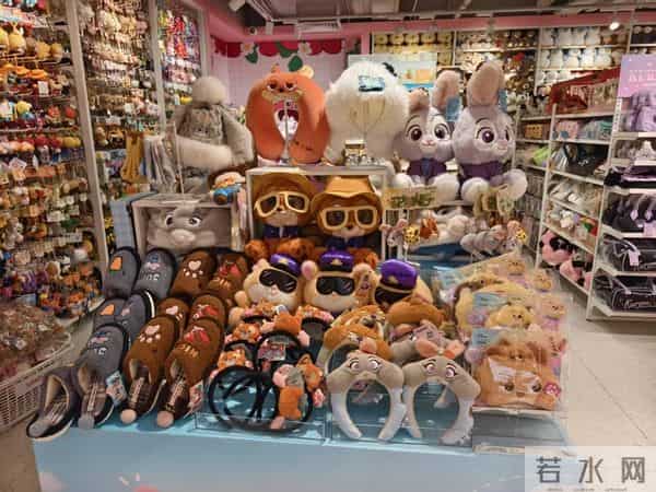 《疯狂动物城2》热映：IP联名以“情绪杠杆”撬动百亿市场