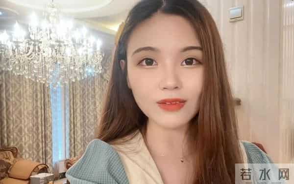 仅播半小时,热度飙至18000,连追4集我想说-耳朵从头红到尾啊!