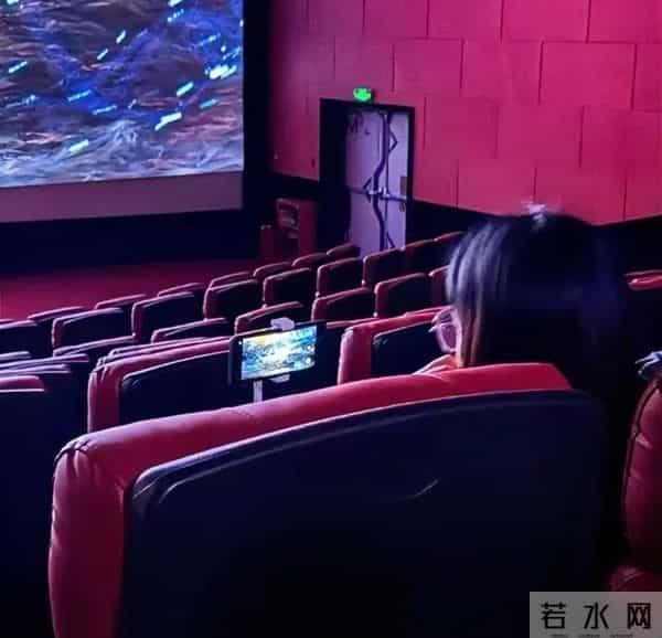 《疯狂动物城2》狂揽20亿，却现“疯狂盗摄城”！整治需法律亮剑