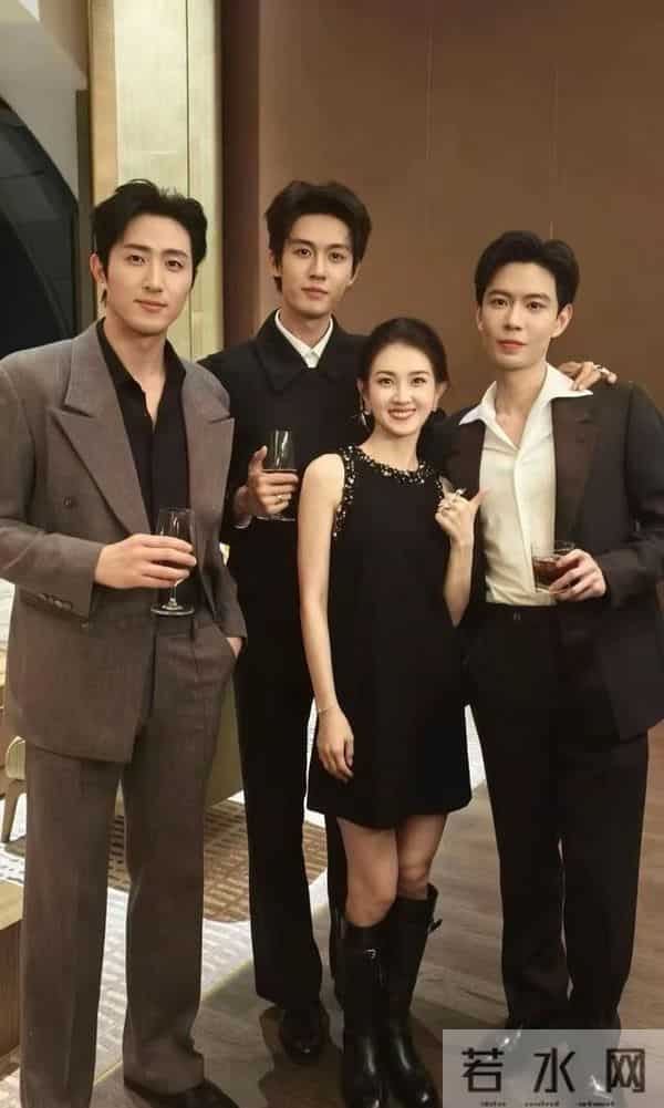 这几年短剧市场火得挺快，尤其是红果平台的热度一直在飙升。