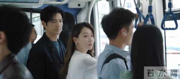 亦舞之城和罗晋新剧各看四集，一个上瘾一个弃剧，你在追哪部？