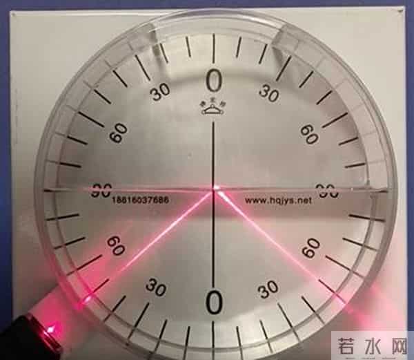 冰雪大世界疑似“现实版”冰川镇？合理怀疑《疯狂动物城》灵感来自东北