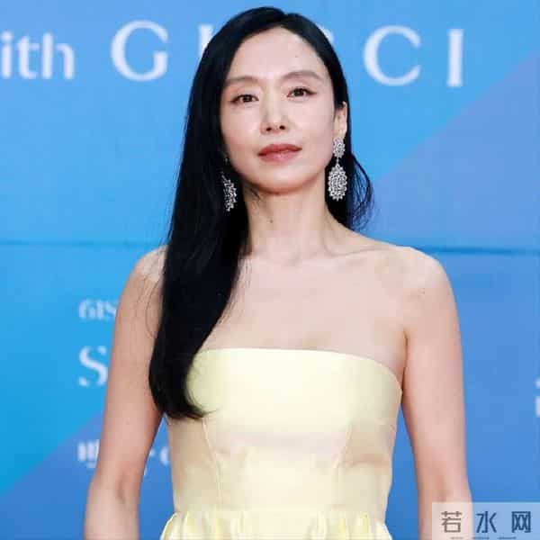 优雅美术老师遇上疯批变态魔女，谁才是真正的“凶手”？