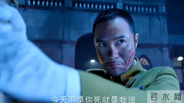 鬼子少佐残忍的杀害团长兄弟，不料团长展开霸气反击！