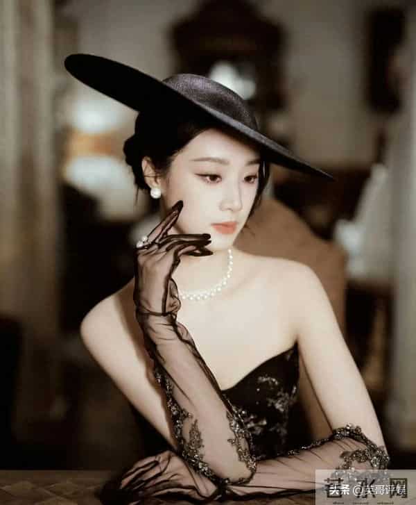 王小亿杀疯了！再传三个好消息，我想说-属于她短剧时代来了