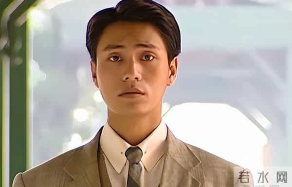 最近，陈坤的动态又一次证明了他的全面发展和不断变革的状态。