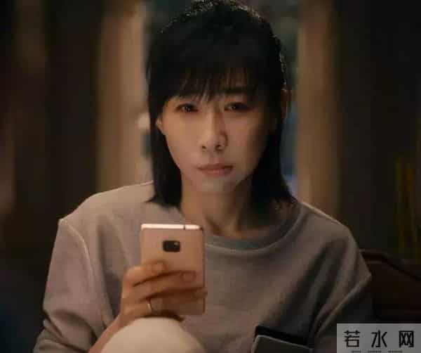 笑泪齐飞！《时差一万公里》开播即封神，戳中海归与直播人的痛点