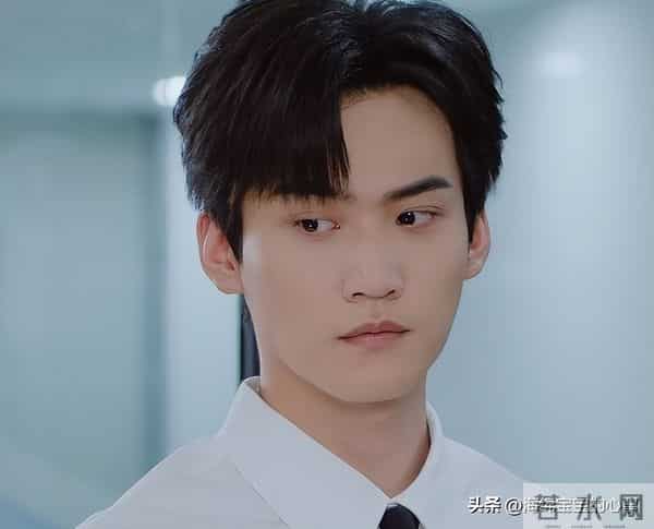 《狙击蝴蝶》的播出告诉观众:男演员性张力不足,真的是硬伤!