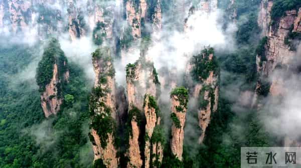 《阿凡达3:火与烬》定档12月19日 再续张家界地貌与潘多拉的奇幻联结