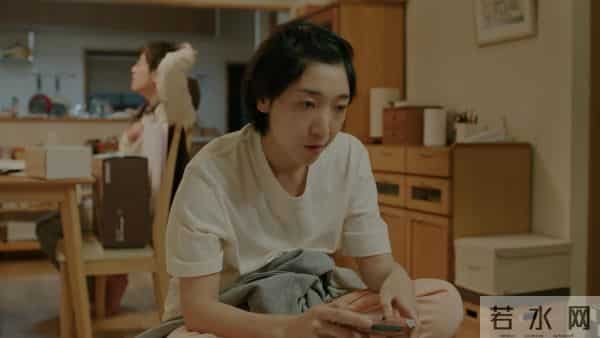 东亚老师共用一套计时方式，学生上完课得倒时差