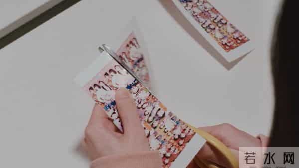 东亚老师共用一套计时方式，学生上完课得倒时差