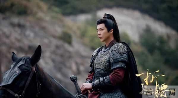 藏海谋天打更人领衔十部古装风云 王棣肖战刘宇宁共塑2025人气男神