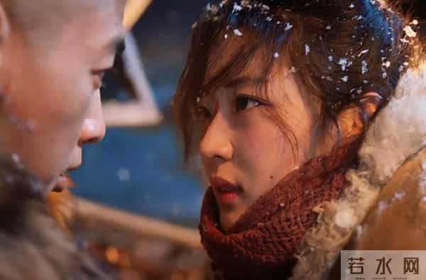 仅播半小时,热度飙至18000,连追4集我想说-耳朵从头红到尾啊!