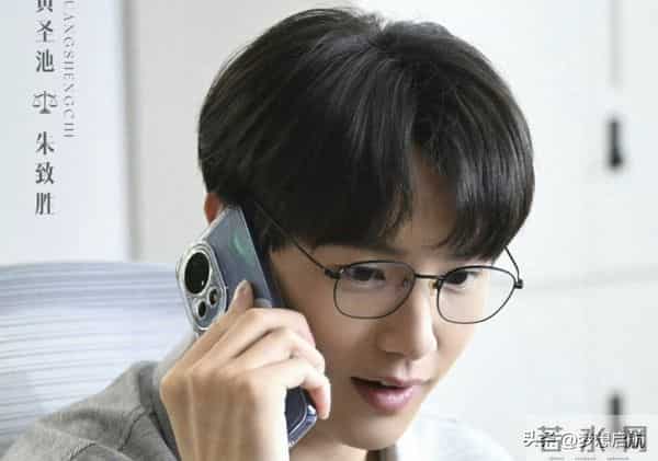 《即刻上场》企二代颜菲非要当律师，自杀真相曝光：被操控的人生