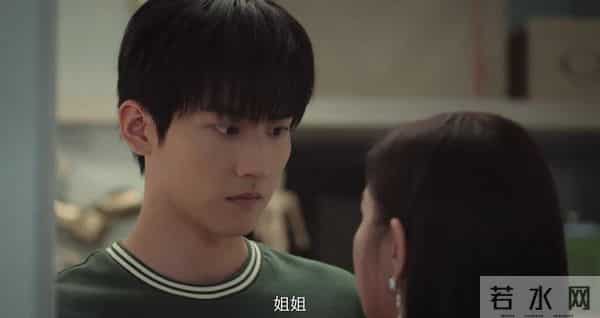 仅播半小时,热度飙至18000,连追4集我想说-耳朵从头红到尾啊!