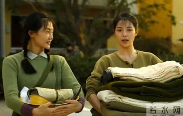 八年后我竟然才看懂《芳华》,又恨自己没文化了