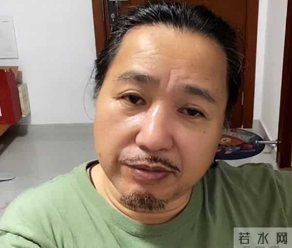 TVB金牌绿叶移居内地做老板，曾为养家连续工作50小时，累到住院