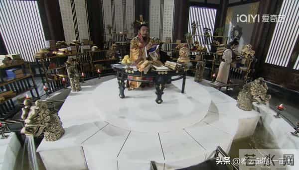 隋炀帝在澡堂子办公，这是剧组经费紧张，还是历史上真有其事？