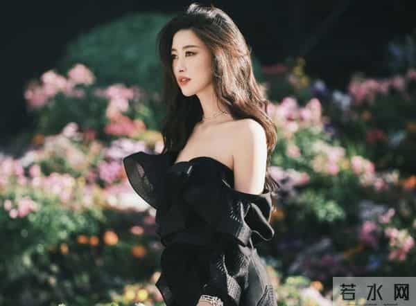 难怪都说他本色出演？毕竟是粉丝一句玩笑就能破防流泪的人啊！