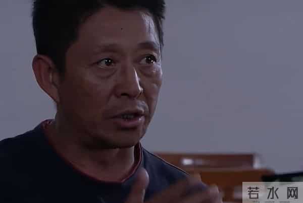 冲着黄志忠看的《大生意人》，却被64岁的他圈粉，演技看哭观众