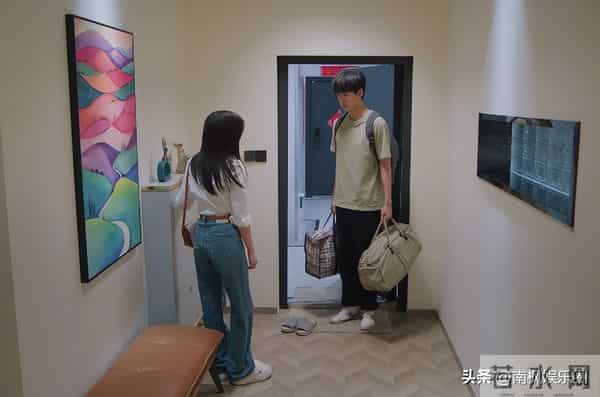 男女主从单相思到相互救赎，《狙击蝴蝶》成姐弟恋剧新标杆