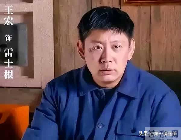 《大生意人》摔杯送别戏封神！老戏骨2字让观众泪目，父子皆演员