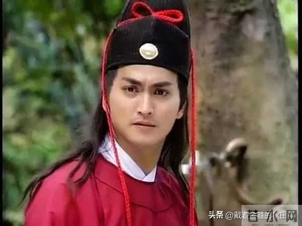 70后追过的烧脑古装剧：狄仁杰何以秒杀包青天？主题曲却完败