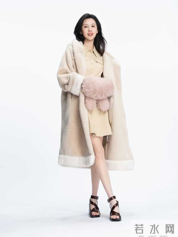 女明星，陈都灵的美脚