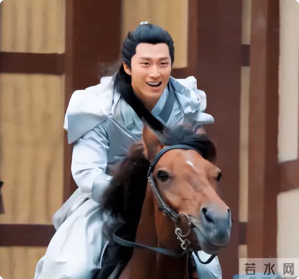 与窦骁婚变传闻真相大白仅12天,何超莲的现状,证实了杨幂没说错