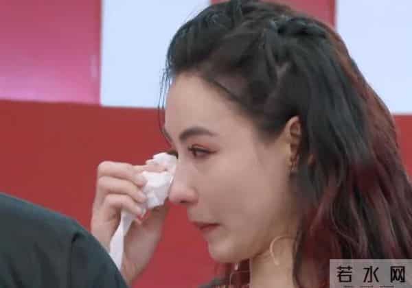 不再隐瞒！张柏芝自爆3大秘密，身体有缺陷，不会管钱，最怕儿子