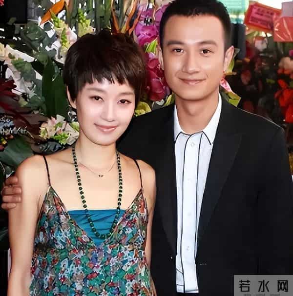 姚笛没想到，出轨门11年，文章竟走了另一条上坡路，马伊琍没说谎