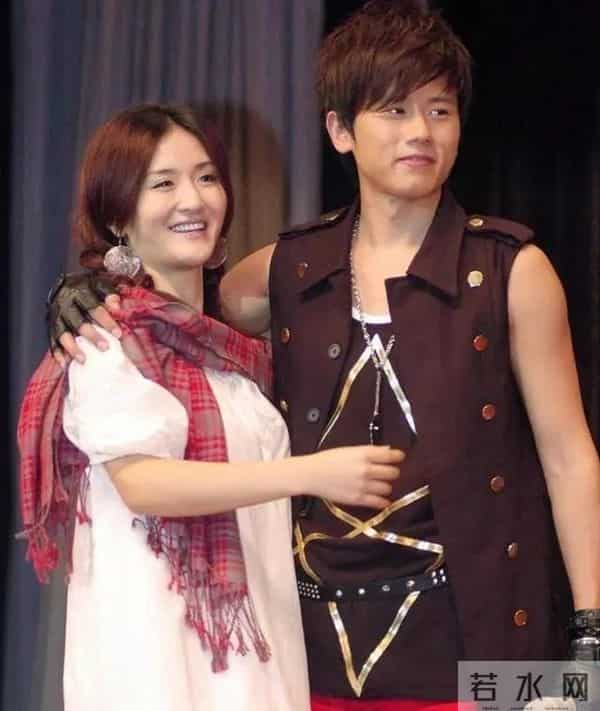 不到一周,张杰谢娜相继官宣好消息,全网恭喜,终于等到这一天