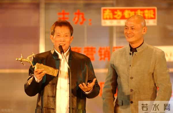 骨灰勒索奇案！导演刘家良遭盗墓 遗孀翁静晶拒付6000万骨灰赎回费