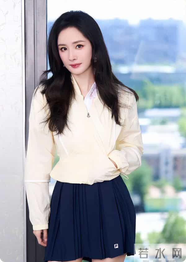 与窦骁婚变传闻真相大白仅12天,何超莲的现状,证实了杨幂没说错