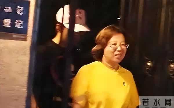 郭麒麟亲妈胡中惠：离婚后远赴日本，25年过去，她已成为亿万富婆